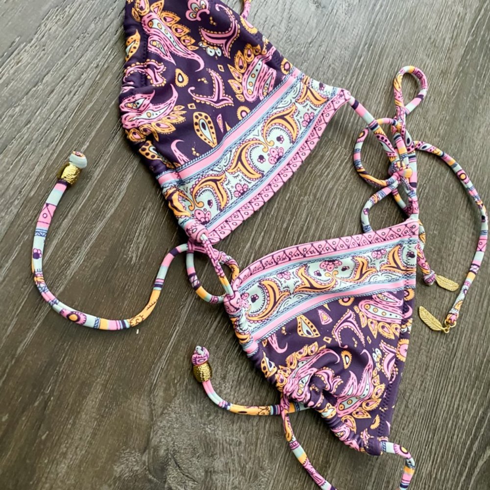 Women's Victoria's Secret Bikini Top